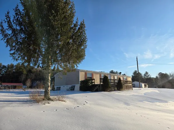 314 3rd Ave, White Sulphur Springs, WV 24986