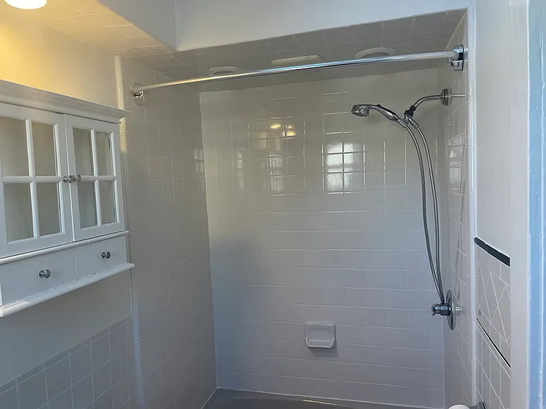 120 S 2nd St #1 — Photo 14
