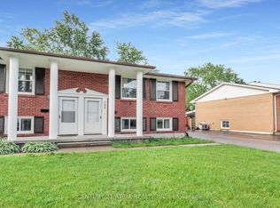 195 Ensign Dr, London, ON N6J 2E2