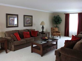 144 Ridgeview Dr, Beaver, PA 15009