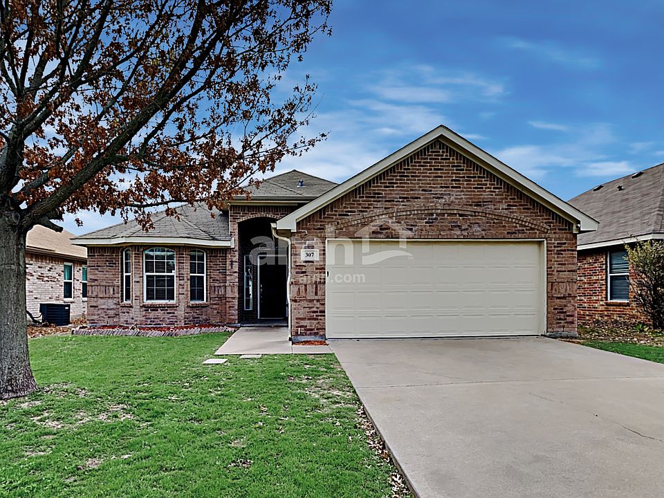 1st image of 307 Creekside Way