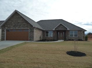 608 Grendal Ct, Boiling Springs, SC 29316