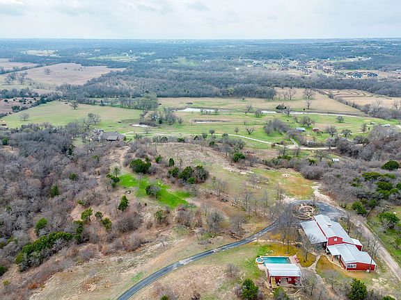 4th image of 450 Quail Ridge Rd