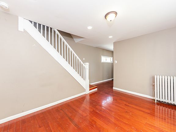 2nd image of 11418 139th St