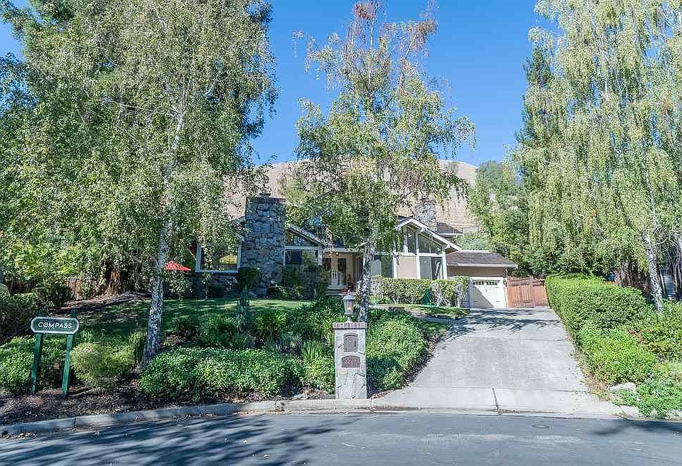 1st image of 2277 Deer Oak Way