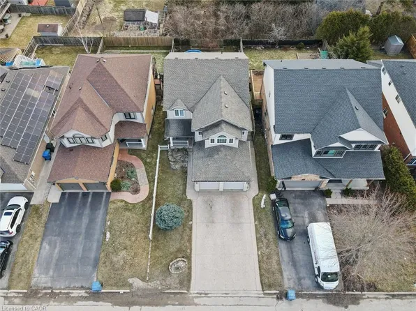 87 Law Dr, Guelph, ON N1E 7J7