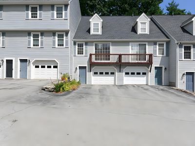 8 Hawkstead Hollow, Nashua, NH, 03063