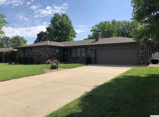 3827 Tiffany Ln, Quincy, IL 62305
