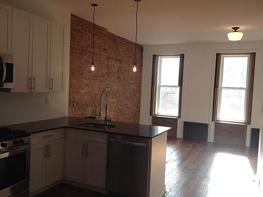 Rented by Compass | media 1