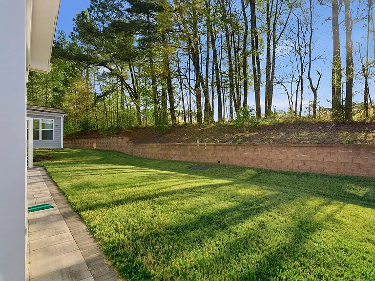 721 Vine Pond Ct — Photo 45