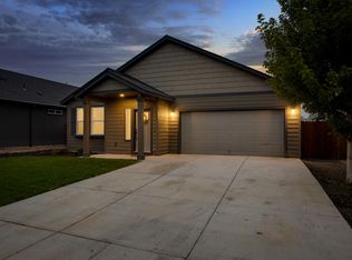 3149 SW Obsidian Ct, Redmond, OR 97756