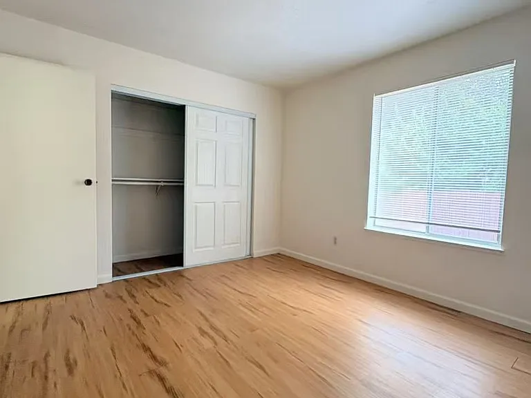3160 Birmingham Dr — Photo 11