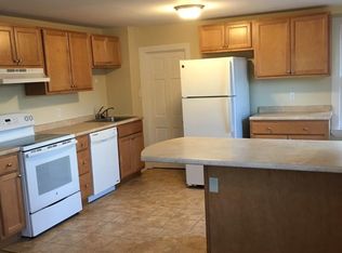 26 Wellman St APT 3, Beverly, MA 01915