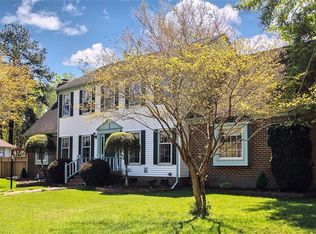 1105 Vineyard Dr, Chesapeake, VA 23322