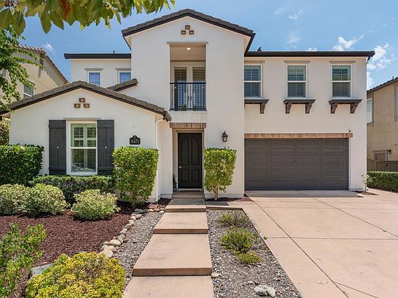 2nd image of 8471 Mathis Pl