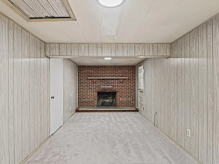 13303 Poplar Tree Rd — Photo 32