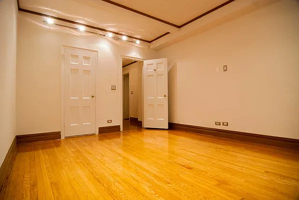 Rented by WAM Partners - William Moses Co. | media 59