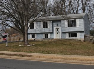 4434 Cub Run Rd, Chantilly, VA 20151