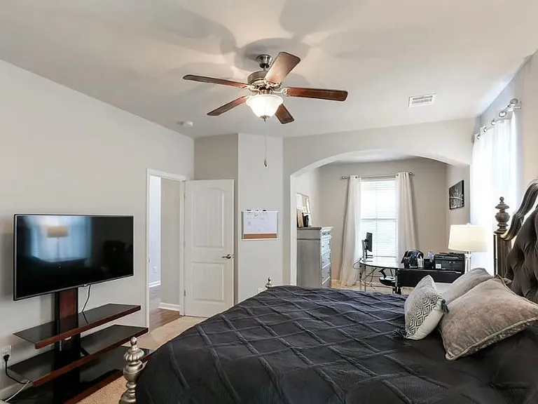 39394 Legacy Lake Dr — Photo 6
