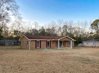 252 Springdale Rd, Hartford, AL 36344