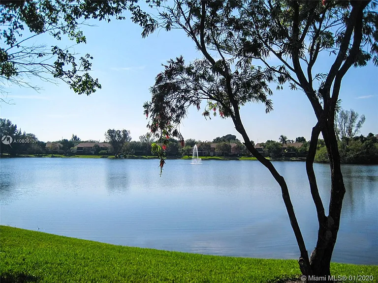 2880 N Oakland Forest Dr #110 — Photo 43