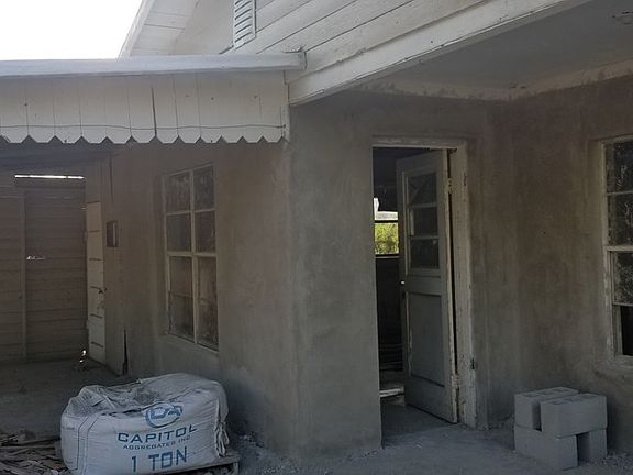 4th image of 878 Kifuri St