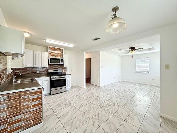 5th image of 5529 Ironwood Dr