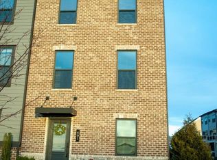 601 Colindale St, Middle River, MD 21220