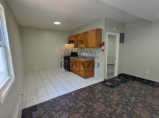 809 Summer Ave #1B, Newark, NJ 07104