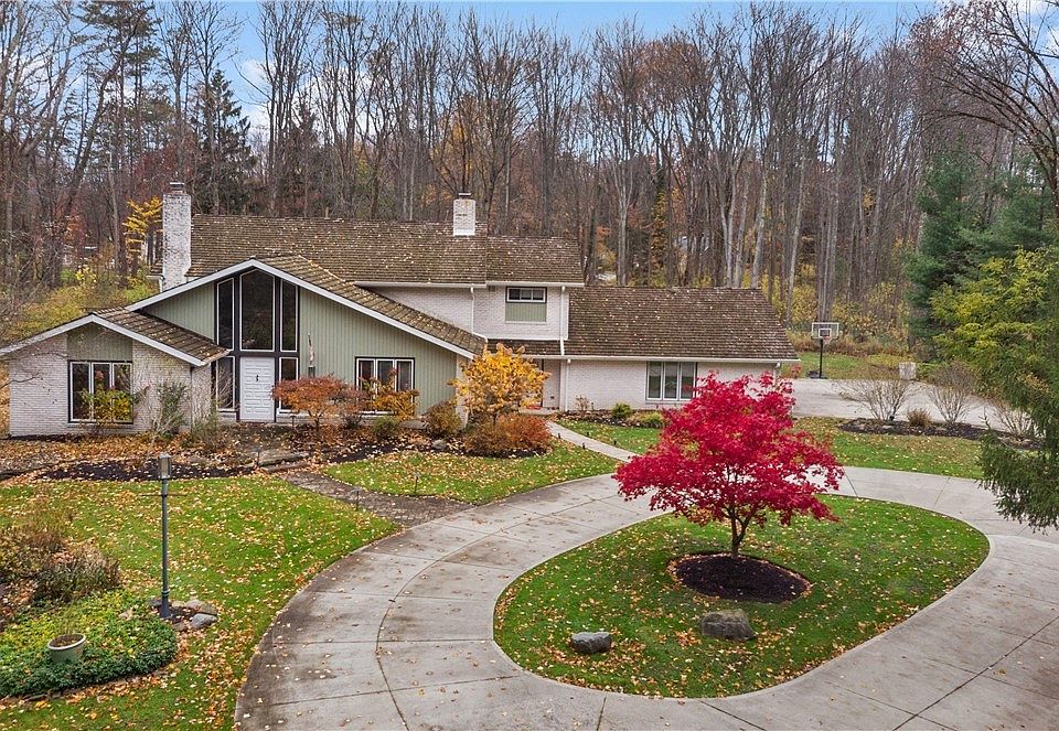 1st image of 7073 Gates Mills Blvd