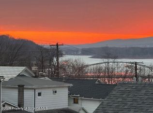 14 Mill Hill St, Pittston, PA