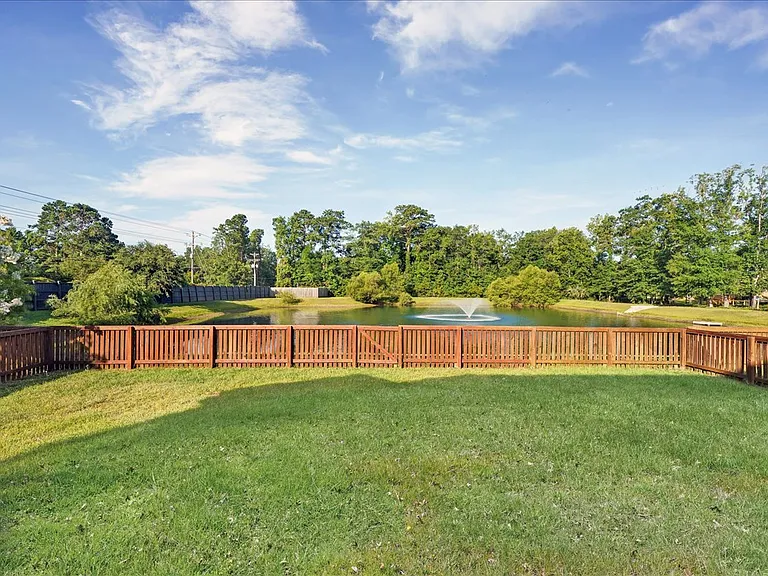 1309 Enfield Ln — Photo 51