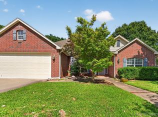 7909 S Juniper Ave, Broken Arrow, OK 74011