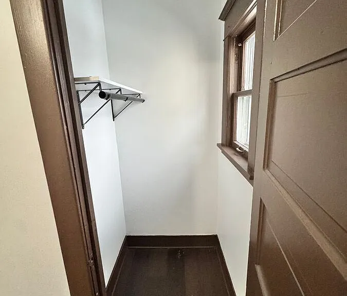 1021 Charles Ave #1 — Photo 5