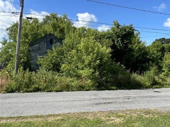 8573 Church St #2, Three Mile Bay, NY 13693