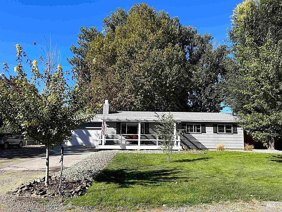 5th image of 1313 Brandi Ln