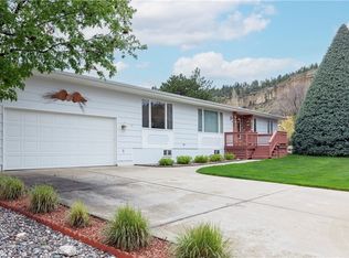 3010 38th St W, Billings, MT 59102