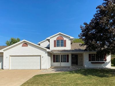 1658 Bernheim St, Oshkosh, WI, 54904
