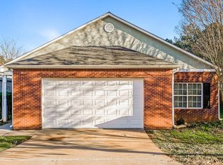 424 Bell Flower Trl, Locust Grove, GA 30248