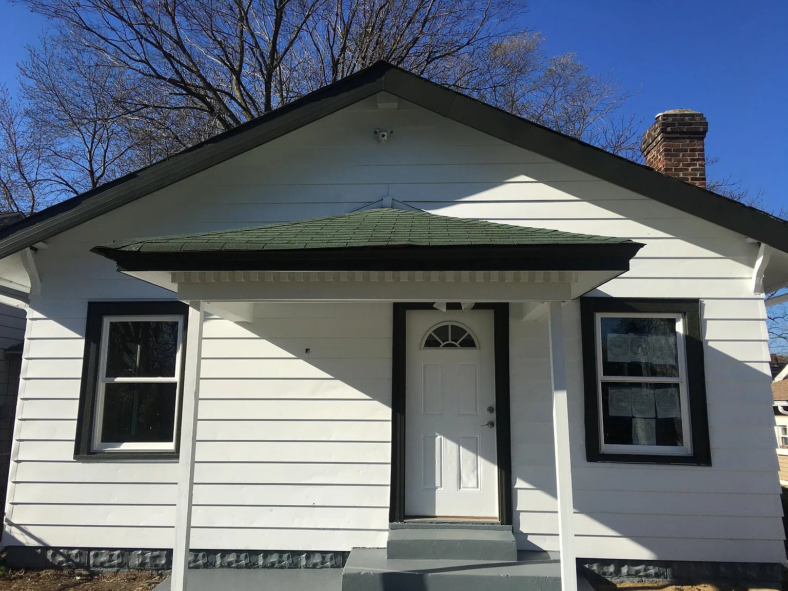 2 bed, 1083 sqft, $1,300 — Photo 1