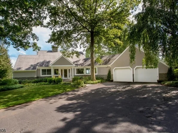33 Sanford Rd, Delaware Twp., NJ 08559