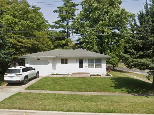 619 E Main St, Greenville, IL 62246