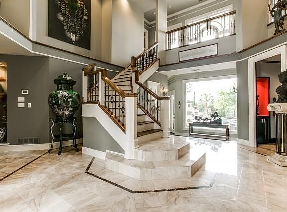 4th image of 5 Doral Ct