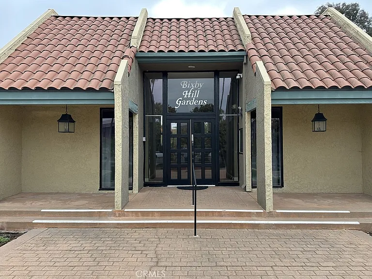 938 Palo Verde Ave — Photo 45