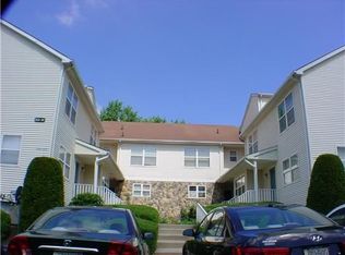 249 Dorset Ct, Piscataway, NJ 08854