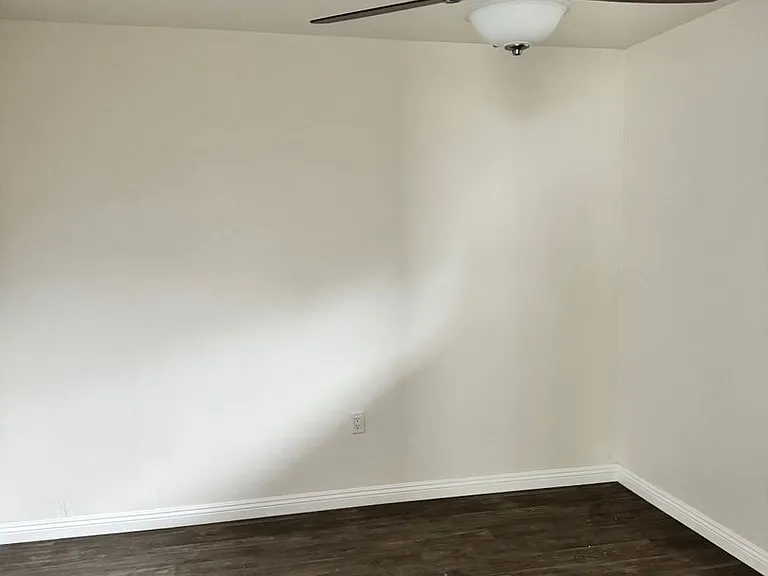 3955 Helix Ln — Photo 16
