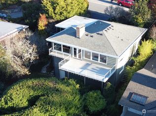 312 Highland Dr, Bellingham, WA