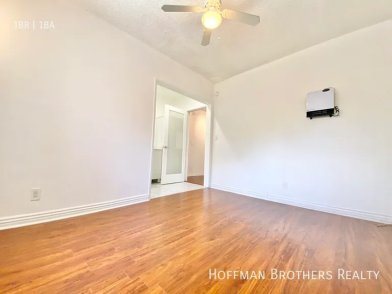 1313 N June St #209 — Photo 9