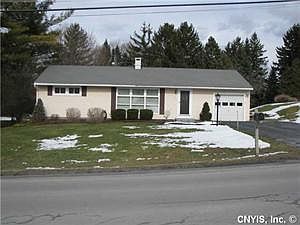 1st image of 12 Richlee Dr