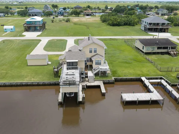 1657 County Road 291, Bay City, TX 77414